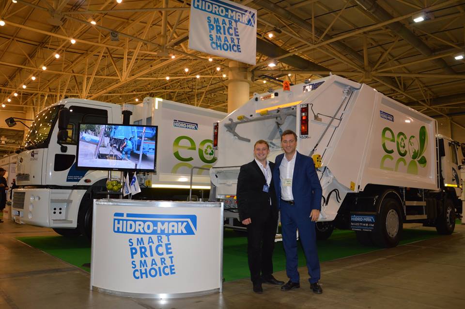 Генеральный менеджер компании Hidro-Mak – Серкан Базманоглу и коммерческий директор Автомобильного холдинга «Автек» – Игорь Лоскутов (справа налево)