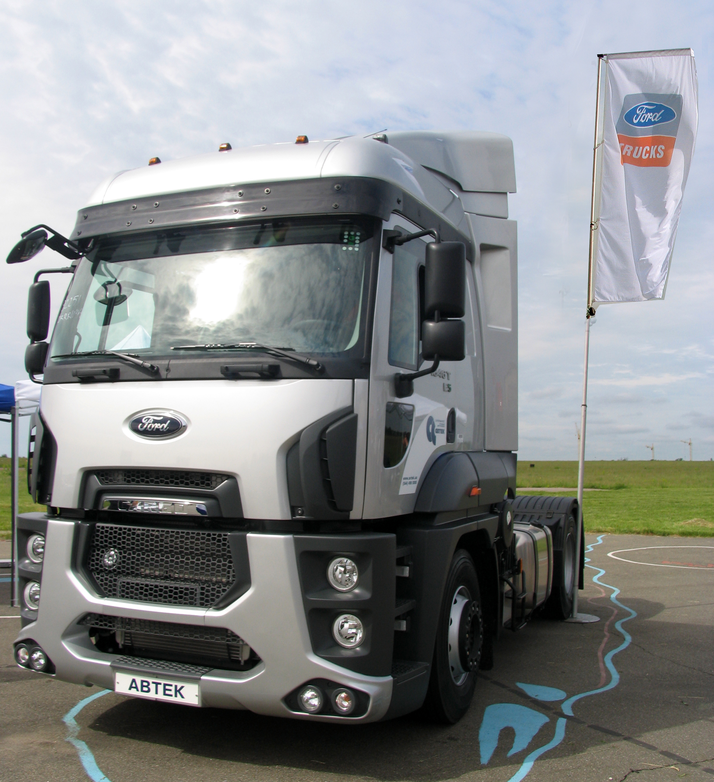 Вот он, бронзовый призер конкурса "Международный грузовик-2013" - FORD Cargo 1846T