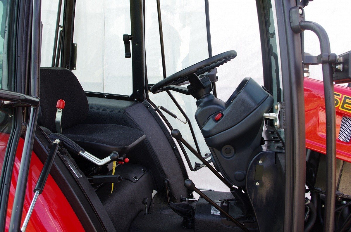 ТРАКТОР БЕЛАРУС-320.5, фото 2 – Автек