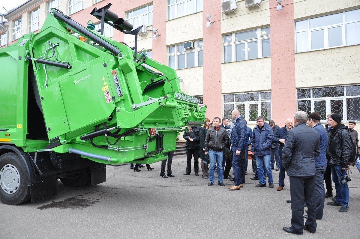 МУСОРОВОЗ МАЗ-690GС3-N10 (GEESINKNORBA), фото 6 – Автек