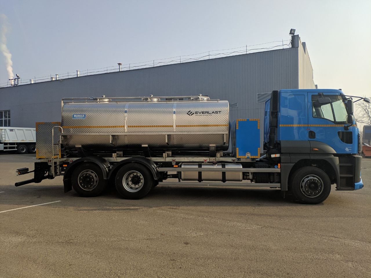 Молоковоз FORD TRUCKS 2633 LR, фото 6 – Автек