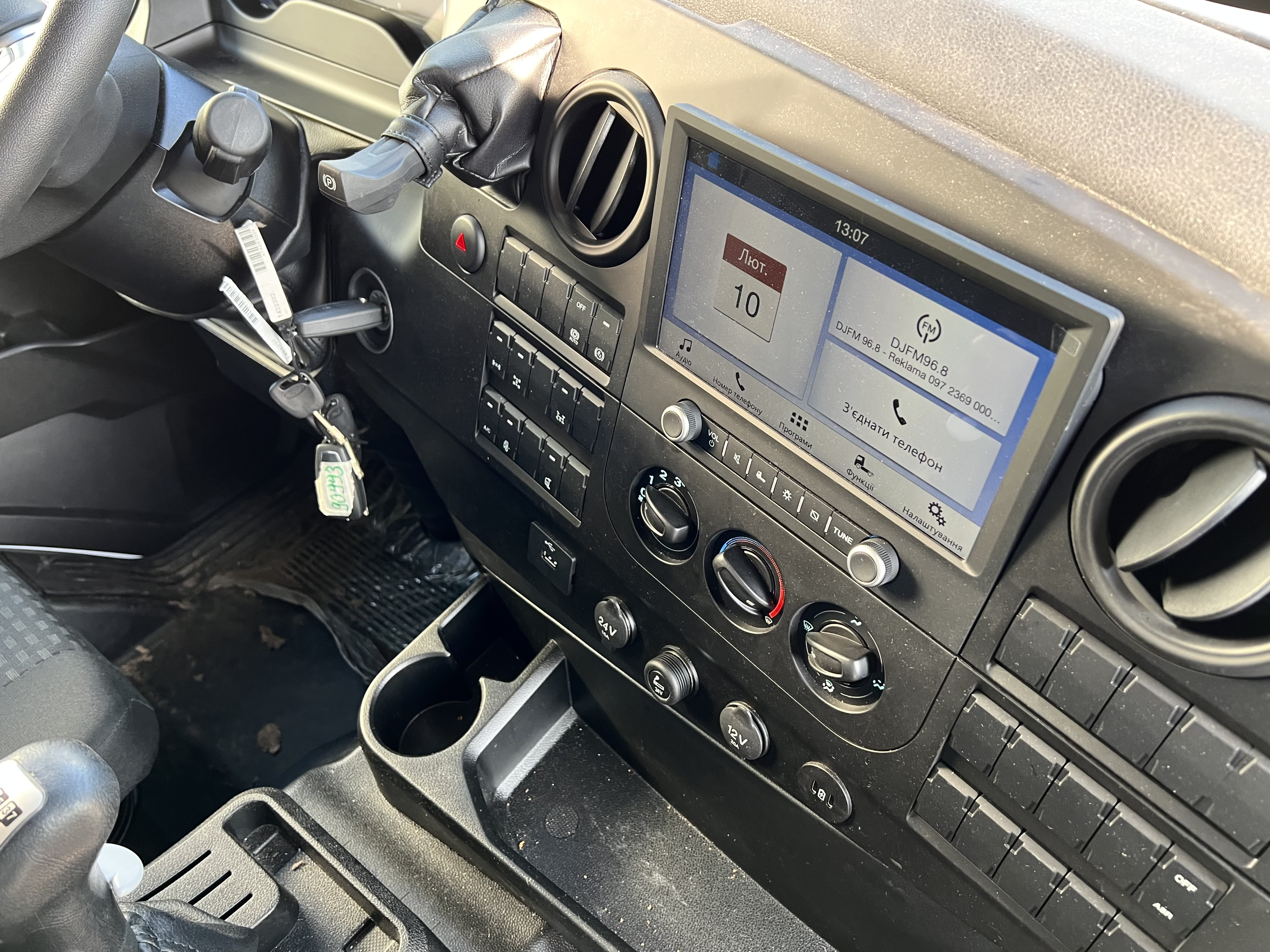 САМОСВАЛ FORD TRUCKS 1833D GVW 10т., фото 16 – Автек САМОСВАЛ FORD TRUCKS 1833D GVW 10т., фото 16 – Автек