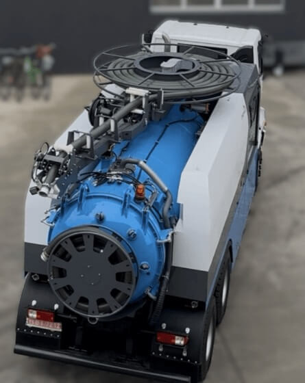 Комбинированная каналоочистительная машина на шасси FORD TRUCKS 3333, фото 3 – Автек Комбинированная каналоочистительная машина на шасси FORD TRUCKS 3333, фото 3 – Автек