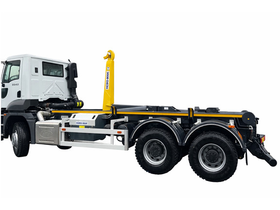 Гаковий навантажувач на шасі FORD TRUCKS 3333 DC 6×4 HIDRO-MAK 20 т